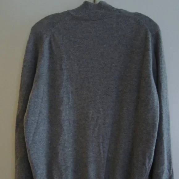 Mens Sweater Size S Saks Fifth Avenue Gray Cashmere Mock T Neck $278 Value NWOT